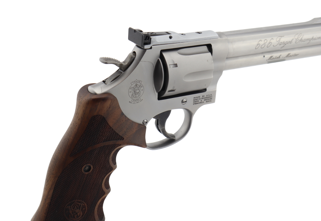 Smith & Wesson Model 686 Target Champion Match Master 6" Revolver Smith & Wesson Model 686 Target Champion Match Master 6" Revolver