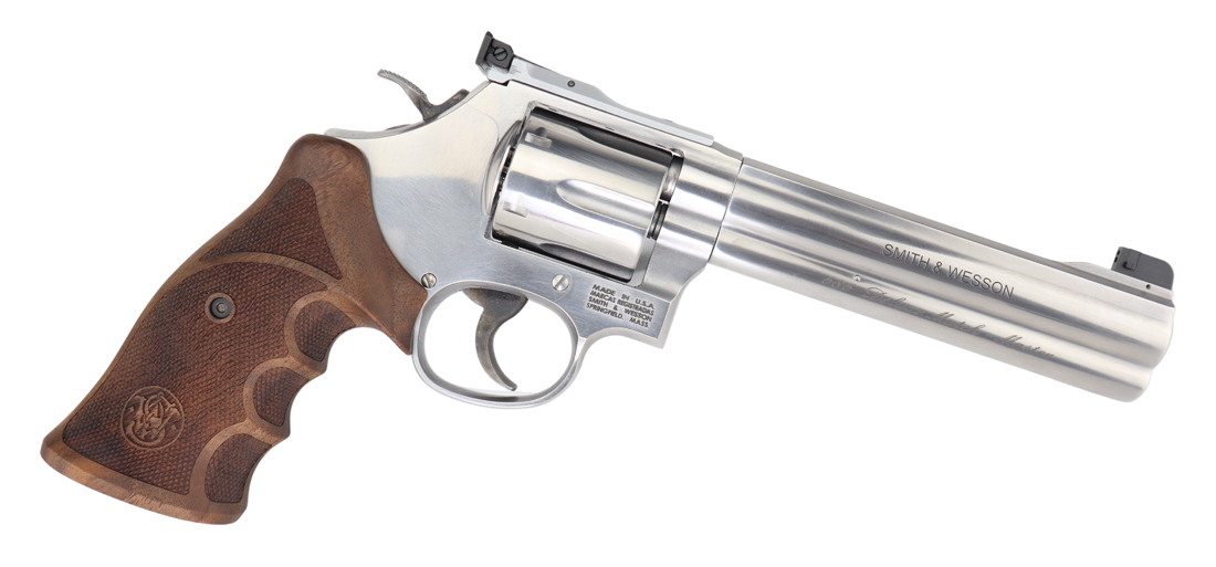 Smith & Wesson Model 686 Target Champion Match Master Deluxe 6" Revolver Smith & Wesson Model 686 Target Champion Match Master Deluxe 6" Revolver