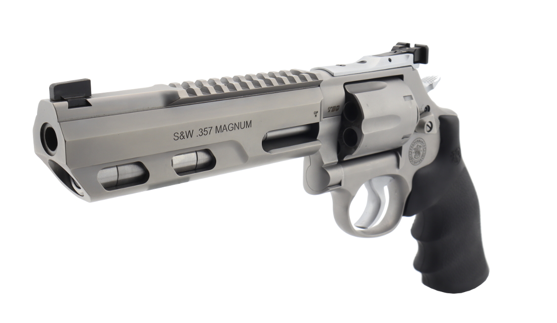 Smith & Wesson Model 686 Competitor 6" Revolver Smith & Wesson Model 686 Competitor 6" Revolver