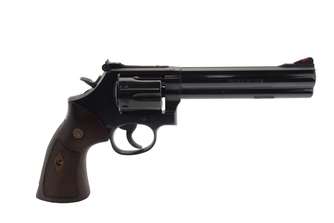 Smith & Wesson Model 586 6" Classic Series Revolver Smith & Wesson Model 586 6" Classic Series Revolver