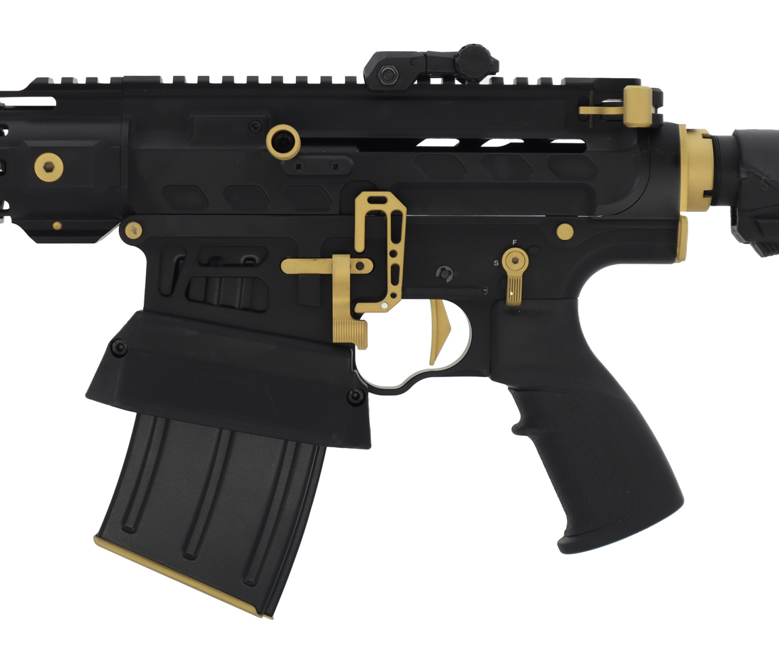 Huglu XR-8 Pro schwarz / gold